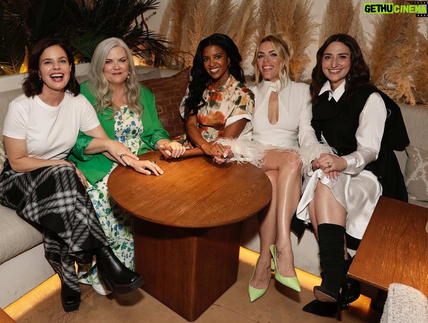 Busy Philipps Instagram - Here are a few of my favorite pics from this week of #fyc press for Girls5Eva π thank you @universaltv and @netflix for a great week of talking about our favorite subject GIRLS5EVA β€οΈβ¨ 1. at the Emmy luncheon for @nbcuniversal they took a very nice picture of us together π·: @j2pix, @nbcuniversal 2. but our faces right before said pic was taken is the real star, imho. WE ALL HAVE RBFπ 3. @pellpix and the full moon 4. Big Business 2 starring us. @reneeelisegoldsberry SOMEONE BUY IT ASAP 5. found @sarabareilles wandering on Beverly and told her to GET IN! 6. BB and SB have the same phone case! @emilybbb 7. I LOVE THESE PEOPLE 8. I LOVE THESE PEOPLE IN DIFFERENT OUTFITS 9. I LOVE THESE PEOPLE IN OTHER DIFFERENT OUTFITS emily bb said to me, βitβs so lucky how much you guys love eachother and how hard you laugh together.β and i agree. it IS so lucky and i really hope that we get a chance to get the band back together again soon πβ€οΈ