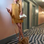 Busy Philipps Instagram – Swipe through to see my fashion museββ->
Hair&puppy: @kikihaircutter
makeup: @kmannmakeup
styling: @daniandemmastyle
Dress: @teresahelbig
Shoes @alexandrebirman
Bag @themoire
Jewelry @mara.paris