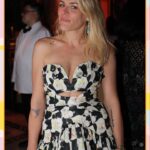 Busy Philipps Instagram - i had the best night with my beautiful friends celebrating @cityharvestnyc & raising money to continue the incredible work they do to both fight food insecurity AND reduce food waste. I truly love supporting them and volunteering with them! 1. @gailsimmonseats and her sheer stockings stole the show and my heart(tbh, she always has my heart plus! i owe her for introducing me to this fantastic organization) 2. this picture is v me 💃 3. @ericripert and honoree @johnlegend genuinely seem like good friends irl and honestly? it was very cute to me 4. me again. ok my dress is @alemais.official and it is a VERY GOOD DRESS. like you know i love a good dress- this one is really really great. my earrings are my @ireneneuwirth hoops obvi ❤️💃💅🏼 5. @chrissyteigen is the best always and truly 6. WOULD YOU BELIEVE we didn’t even plan to look like we had planned it?!