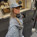 Éloïse Appelle Instagram – Une journée à Paris ✨

#ysl