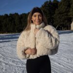 Éloïse Appelle Instagram - Quelques photos de cette première journée à la montagne en famille 🫶🏼 Je suis tellement reconnaissante pour tout ces moments ✨