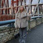 Éloïse Appelle Instagram - Cette veste est tellement incroyable pour l’hiver ☁️
