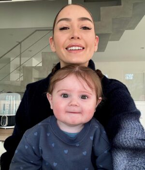Éloïse Appelle Instagram - My baby girl 🫶🏼

#momlife