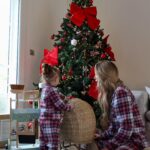 Éloïse Appelle Instagram - CONCOURS VERTBAUDET 🎅🏼✨ Vous connaissez notre amour pour les jouets de la marque @vertbaudetfr ils sont tellement beaux et surtout très qualitatif! 🫶🏼 Je suis donc très heureuse de pouvoir vous faire plaisir pour Noël et vous proposez de remporter une carte cadeau de 200€ chez @vertbaudetfr 🎅🏼🎄 Pour participer c’est tout simple: -S’abonner au compte @vertbaudetfr -Liker la publication -Inviter 2 amies en commentaires Vous avez jusqu’au 11 décembre pour participer ✨ Bonne chance à tous 🍀 #collaborationcommercialerémunérée