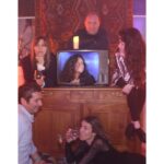 Élodie Fontan Instagram - About last night … 😍💃🏻🕺🏻✨📸🤪💖 Un Photo Booth et ca nous fait la soirée 😂 #OnABeaucoupRi @lou_hamel @seize.12 @pierricgantelmidille