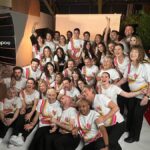 Élodie Fontan Instagram - Les Enfoirés 2023 ♥️ Je vous aime, vous nous manquez déjà ! Merci à l’incroyable public qui nous a porté pendant ces 4 jours 🙏🏼 C’était magique de vous retrouver . Et Vive les @restos.du.coeur 🍽💖