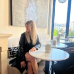 Émilie Fiorelli Instagram - Ça y est ! J’ai pris rdv pour changer de tête enfin de coiffure 🤣 j’ai envie d’un vrai changement cette fois-ci 🙃