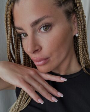 Émilie Fiorelli Instagram - Vous aimez ? 
Moi j’adore 😍

@beny_moreira