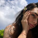 Émilie Nef Naf Instagram - 🌼☀️✨