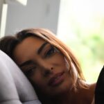 Émilie Nef Naf Instagram - « Un sourire est le plus court chemin entre deux personnes. » - Victor Hugo ❤️