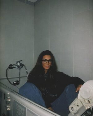 Émilie Nef Naf Instagram - 90´S vibes baby 🎥🎞️✨ #ia