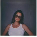 Émilie Nef Naf Instagram – 90´S vibes baby 🎥🎞️✨ #ia