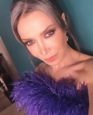Öykü Serter Instagram - 💜🌸✨
@a46tuvanam ❤︎
@rutkayozis ❤︎
@saimesaime ❤︎
#ko ✦
