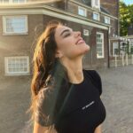 Özgü Kaya Instagram - sun kissed✨