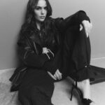 Özgü Kaya Instagram - @womensshinemag 🖤 Röportaj: Ayşe Çağla Küçük @aysecaglakucuk Seray Yazıcıoğlu Ezmiş @sryzcglu Fotoğraf: Baturalp Yılmaz @baturalpyilmaz_ Styling: Murat Şentürk / Birce Naz Köş @_muratsenturk @bircenazkos Makyaj: Aslı Bilge @aslibilgemua Saç: Emre Altın @emrealtin___ @rabiasultanduzenli @rsdiletisim @miraykaya 🫶