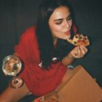 Özgü Kaya Instagram – 🍕❤️🍕❤️🍕❤️🍕❤️
