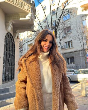 Özgü Kaya Instagram - sunny day✨ #throwback