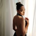 Özge Özaçar Instagram – Red carpet experience always better with @campariofficial ♥️ What a homecoming! Cannes, I have missed you so much!
Special thanks to my crew! 🤍
Photographer @cihanalpgiray
Stylist @cerenalist
Hair @patrickandmarcel
Make up @irinayanz.makeup
Dress @rasitbagzibagli
Jewellery @damianiofficial
Shoes and bag @santoniofficial
@carltoncannes
#ad
#RedPassion #CampariCinema #Cannes2024 #WeAreCinema
#drinkresponsibly