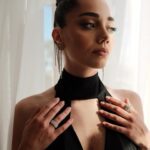 Özge Özaçar Instagram – Red carpet experience always better with @campariofficial ♥️ What a homecoming! Cannes, I have missed you so much!
Special thanks to my crew! 🤍
Photographer @cihanalpgiray
Stylist @cerenalist
Hair @patrickandmarcel
Make up @irinayanz.makeup
Dress @rasitbagzibagli
Jewellery @damianiofficial
Shoes and bag @santoniofficial
@carltoncannes
#ad
#RedPassion #CampariCinema #Cannes2024 #WeAreCinema
#drinkresponsibly