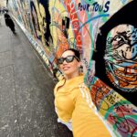 Özge Özaçar Instagram - 💛 Berlin