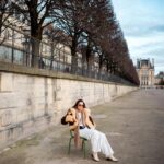 Özge Özaçar Instagram - I always felt blessed to have friends that I can call “the real ones” 🤍🙏🏼Gustave tu es un artiste talentueux ! So grateful to have these shots in Tuileries from your pov! Inoubliable🤍 Merci bcp mon ami 🤍 @gustave_durin