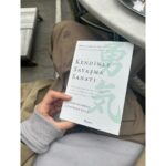 Özge Özaçar Instagram - Rutinin koşturmacası içinde, bu ay nefes aldıran; ilham veren birtakım acil çıkışlar. // It’s been a loooong month. Had so many new beginnings, creations and rebuildings. Always need some fresh air to keep running. Can’t define them with only 10 posts but with a summery. 🚀 #dump for soul, we can say :)