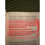 Özge Özaçar Instagram - Rutinin koşturmacası içinde, bu ay nefes aldıran; ilham veren birtakım acil çıkışlar. // It’s been a loooong month. Had so many new beginnings, creations and rebuildings. Always need some fresh air to keep running. Can’t define them with only 10 posts but with a summery. 🚀 #dump for soul, we can say :)