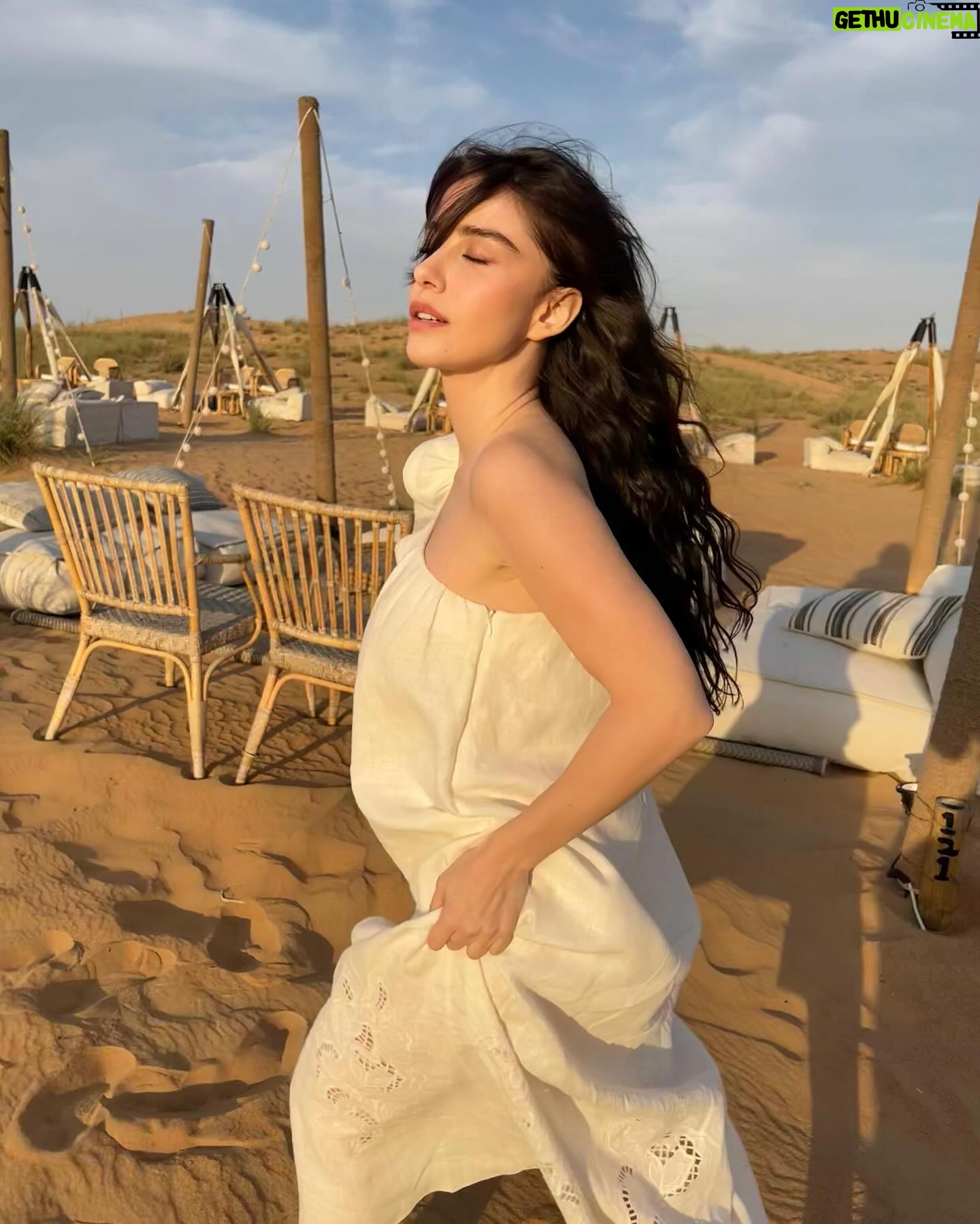 Özge Gürel Instagram - A day in the desert 🏜️