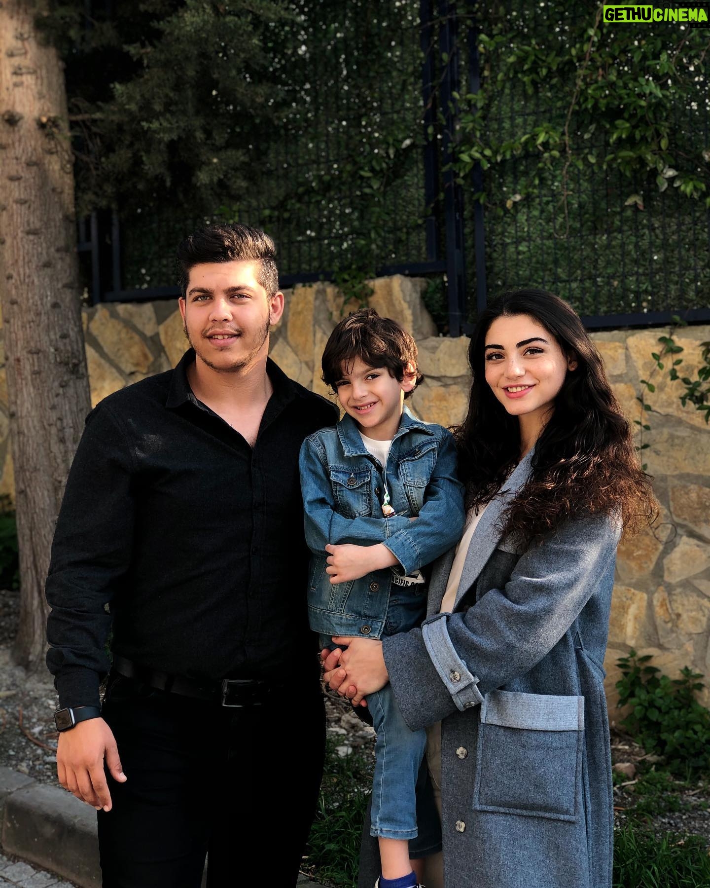 Özge Törer - 313.7K Likes - İyi ki doğdun küçük sevgilim🤍Hayatımıza katıldığın güne şükürler olsun🙏 Biz hep arkanda olucaz ablacım ve koca adam olduğunda bi çok şey anlatacağız sana🙈bu da burda hatıra kalsın minik serçeme..❤️❤️👼🏻