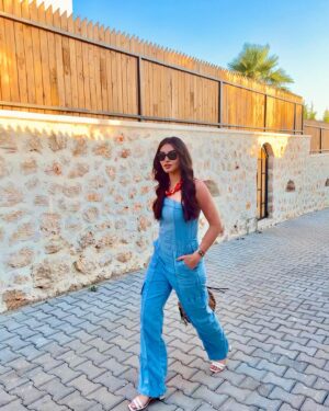Özge Törer Instagram - Let’s go!