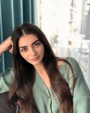Özge Törer Instagram - Anne gözünden 📸❤️