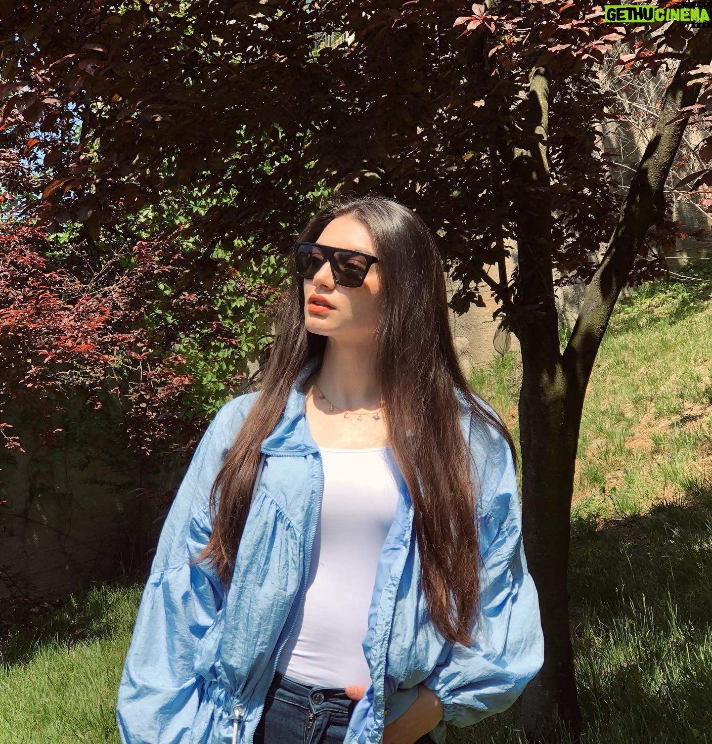 Özge Törer - 491.9K Likes - 🌞