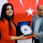 Özlem Balcı Instagram - Kültür ve Turizm Bakanlığı destekli belgesellerimizden ödül törenimiz 🎥🎥🎥 @yakupotgoz 🇹🇷