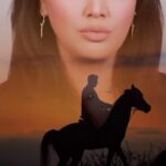 Özlem Balcı Instagram – Çok şey vardı anlatılacak. 
O yüzden sustum. 
Birini söylesem diğeri yarım kalacaktı. 
Sen duydun mu sustuklarımı?”

Oğuz Atay