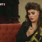 Özlem Balcı Instagram - Ya Râbbim, Sen iyilerle karşılaştır. * Zira ben her gördüğümü İyi sanıyorum...
