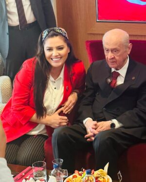 Özlem Balcı Instagram - Muğla sıra sende🇹🇷🇹🇷🇹🇷 @dbdevletbahceli 👏👏👏