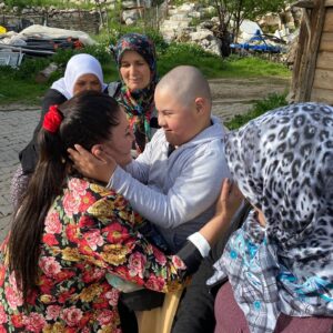 Özlem Balcı Instagram - Engelleri SEVGİYLE aşıyoruz💕 
10-16 Mayıs Engelliler Haftası🥰