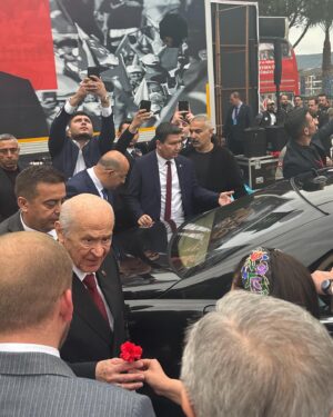 Özlem Balcı Instagram - Muğla sıra sende🇹🇷🇹🇷🇹🇷 @dbdevletbahceli 👏👏👏