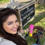 Özlem Balcı Instagram - - Neden gözün kapalı yürüyorsun? Bütün yolları ezberledim. - Ama düşebilirsin! Bütün düşüşleri de ezberledim. - Dancer in the Dark