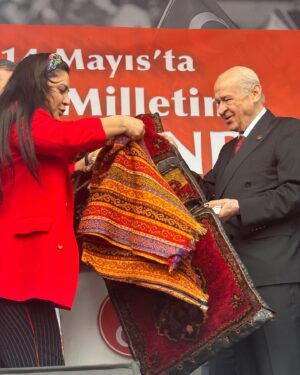 Özlem Balcı Instagram - Muğla sıra sende🇹🇷🇹🇷🇹🇷 @dbdevletbahceli 👏👏👏