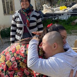 Özlem Balcı Instagram - Engelleri SEVGİYLE aşıyoruz💕 
10-16 Mayıs Engelliler Haftası🥰