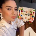 Özlem Balcı Instagram - Herkes sesimi duyar, Sen ise kalbimi duyarsın ey Rabbim… Hayırlı Cumalar🌹