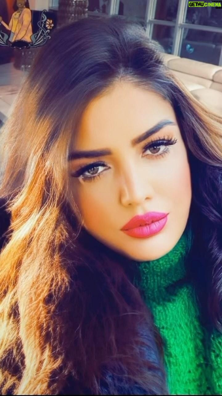 Özlem Balcı Instagram - Geceye katran çal Acıya hüzzam, Ah edersem tutmasın elim Tutulsun dilim Ey kemankeş durma vur Nasılsa bu sine vurgun…