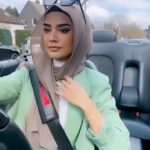 Özlem Balcı Instagram - Manolya çiçeği aşkın asilliğini temsil eder. Aşkın ne kadar asil olduğunu anlatmak için kullanılır. Ayrıca sebat etmeyi, haysiyeti, alçak gönüllülüğü ve saflığı sembolize eder. Buna ek olarak meditasyon, sezgi, iç huzur, kendini tanıma, sadakat ve bağlılık ile ilişkilendirir.