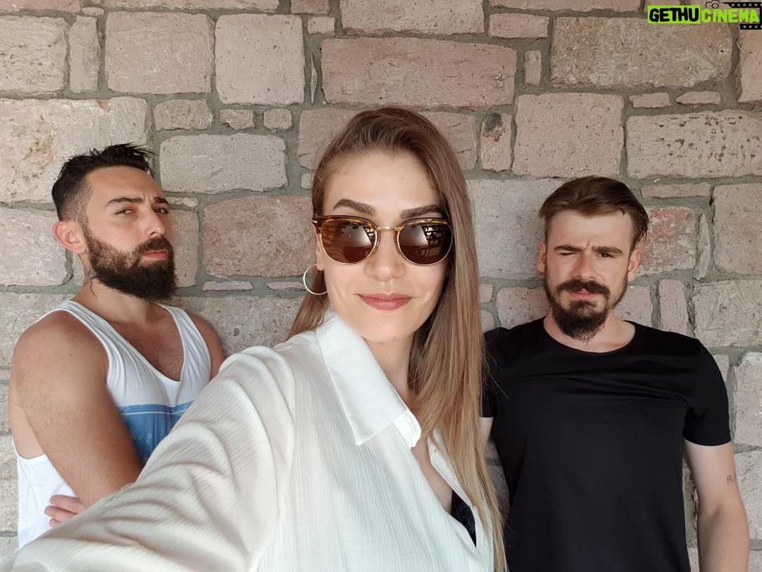 Öznur Serçeler Instagram - Filtresizler