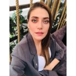 Öznur Serçeler Instagram – Güzel bir cuma☕️
💄 @pelinpehlivanogluu