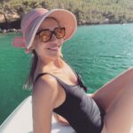 Öznur Serçeler Instagram - Yaz mevsimi en sevdiğim ☀️💙