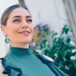 Öznur Serçeler Instagram – Herkese iyi bayramlar 🌸🍀