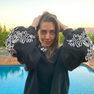 Öznur Serçeler Instagram - Hoşçakal güneş, yarın görüşürüz 🌝