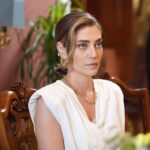 Öznur Serçeler Instagram – ⠀
Karşınızda Asuman Korhan⠀
Yalı Çapkını bu akşam 20:00’de @startv ‘de ⠀
⠀
@ogm.pictures ⠀
@burcu.alptekin ⠀
#YalıÇapkını